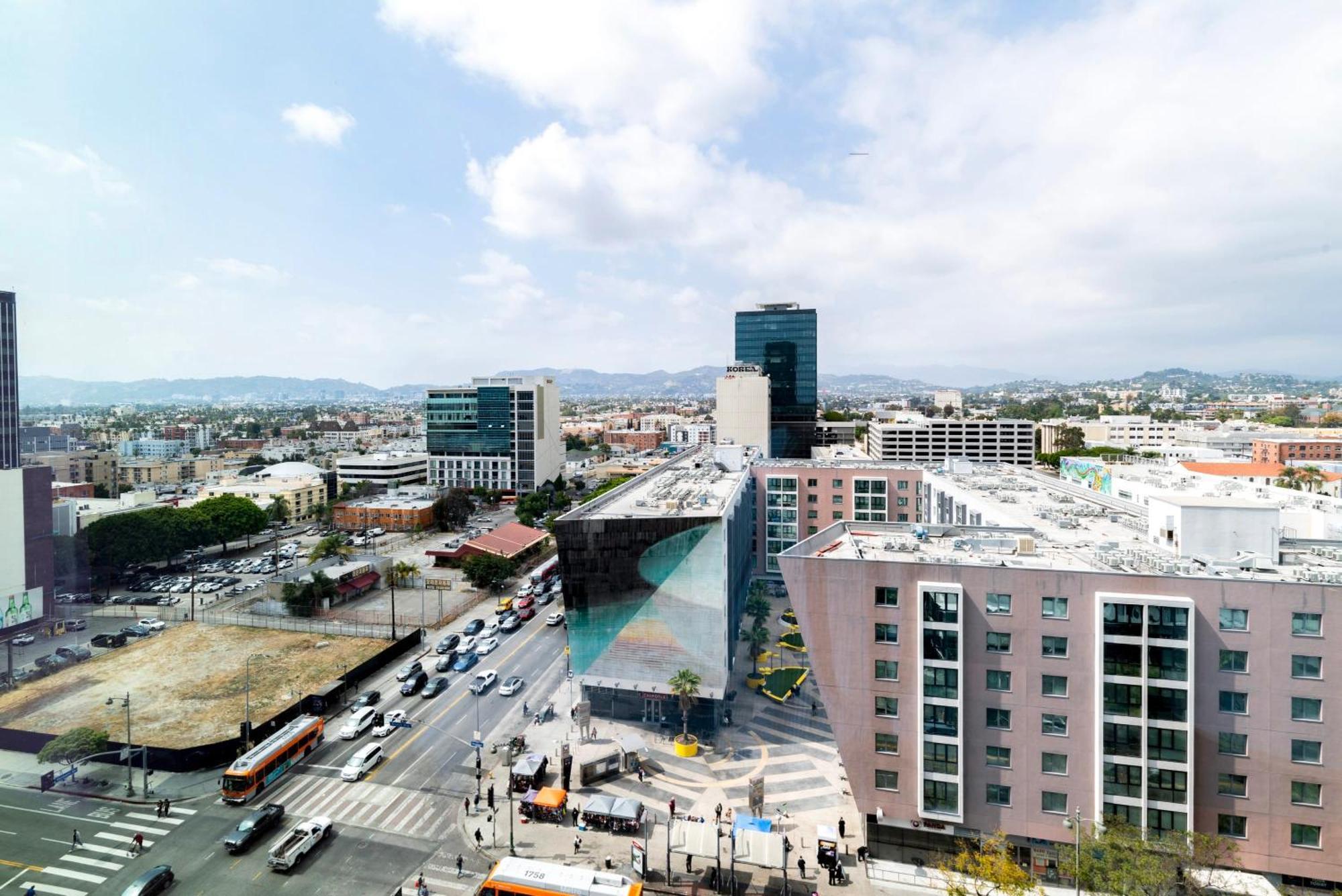 2br Luxury Highrise Retreat Vt Apartamento Los Angeles