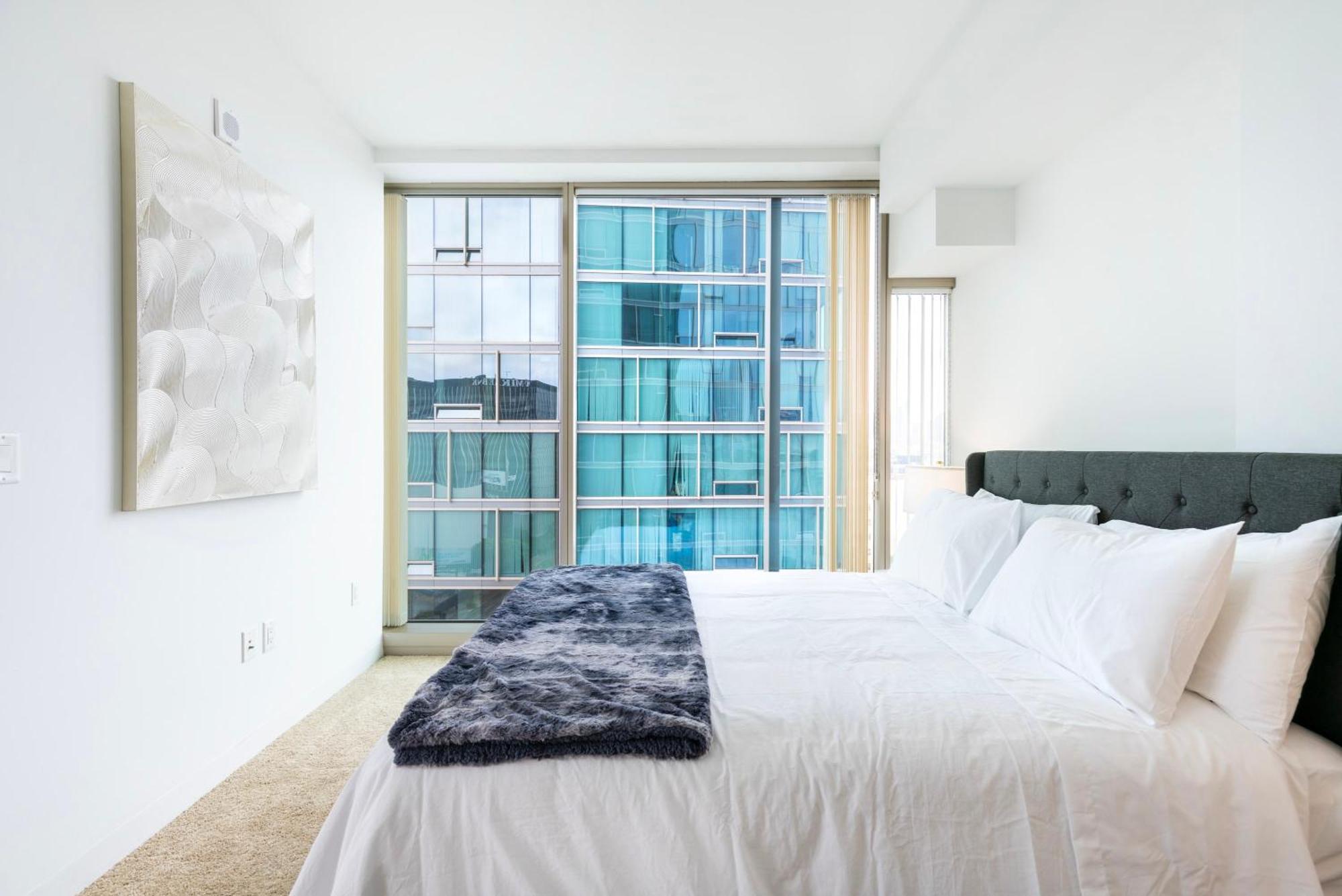 Apartamento 2br Luxury Highrise Retreat Vt Los Angeles
