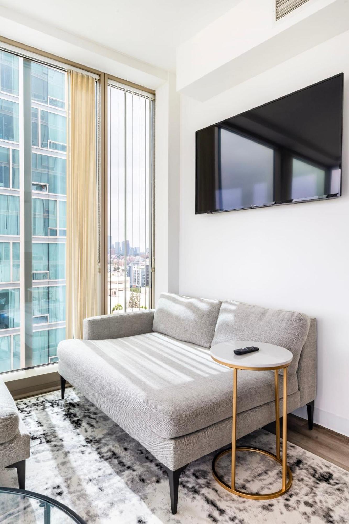 Apartamento 2br Luxury Highrise Retreat Vt