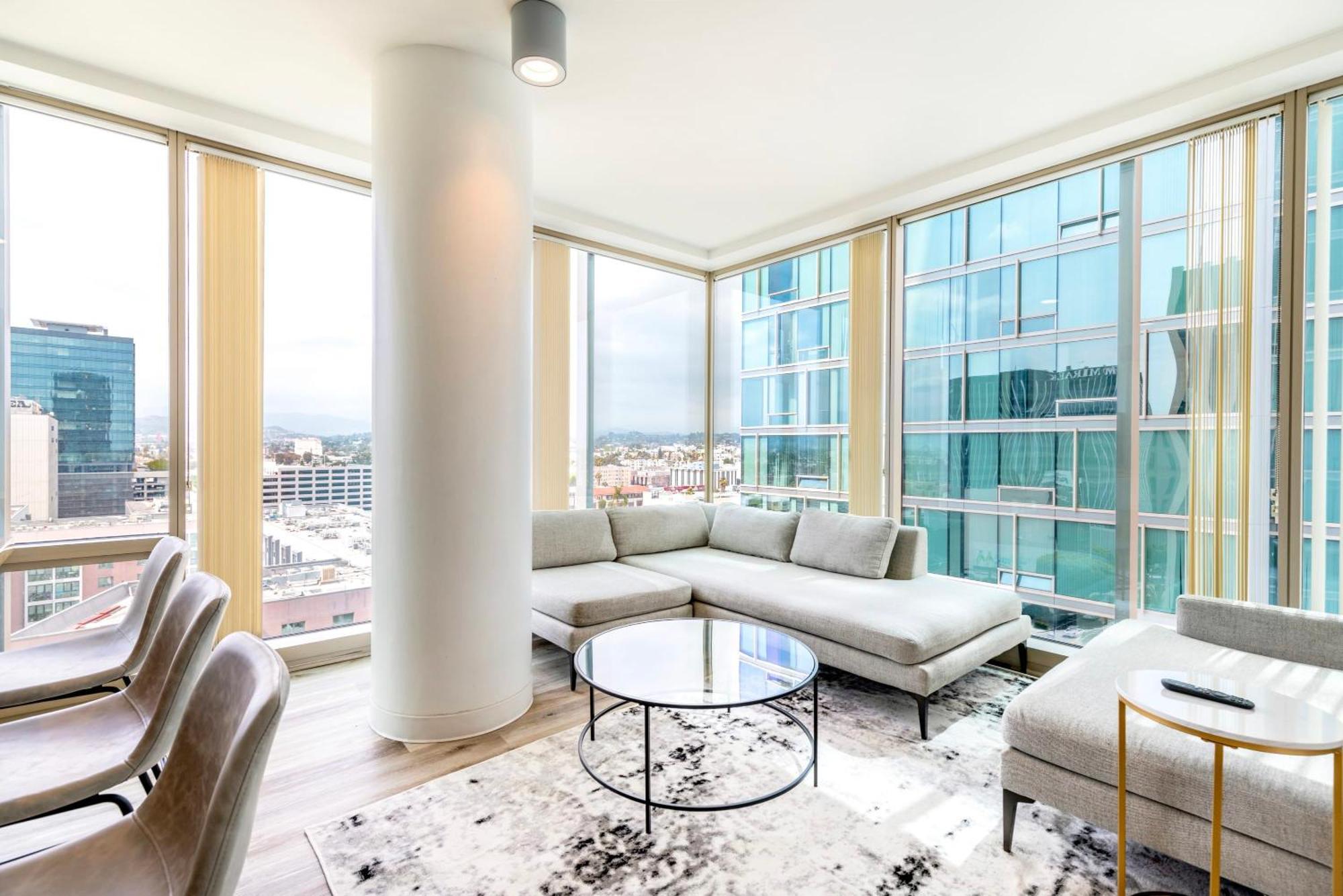 Apartamento 2br Luxury Highrise Retreat Vt